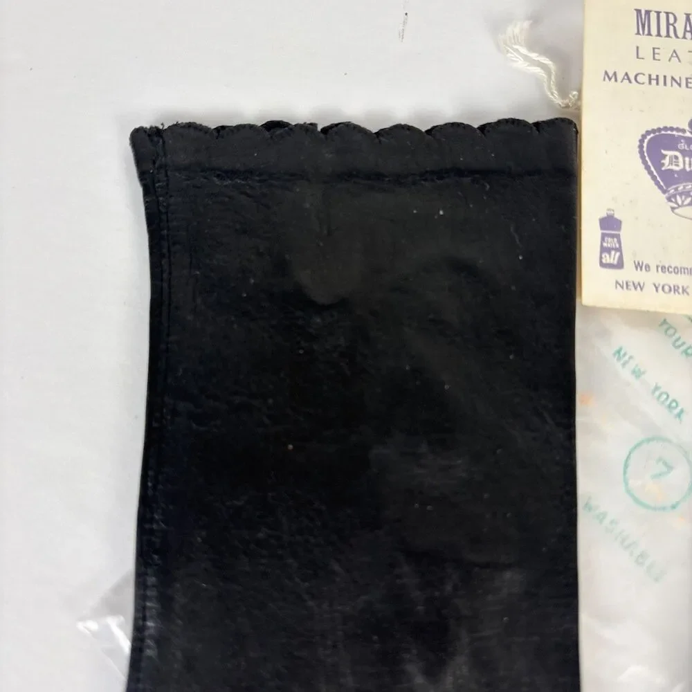 Duchess Leather Gloves Size 7 Black Made in Italy Wrist Length